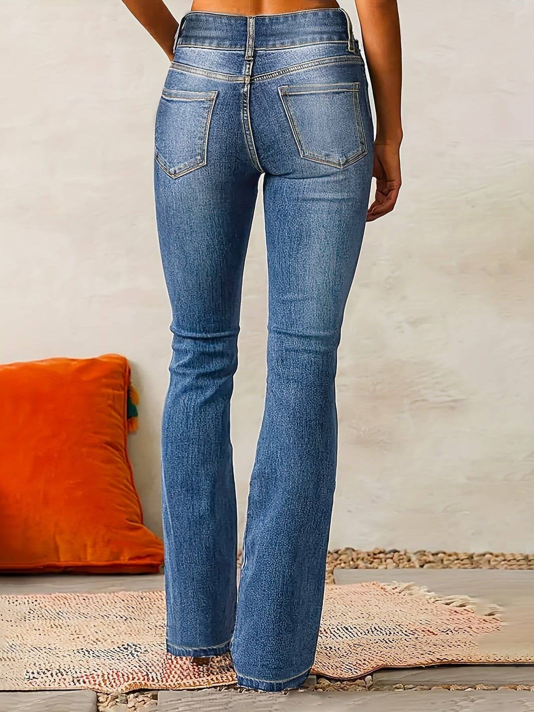 Alessia - Retro High Waist Flared Jeans