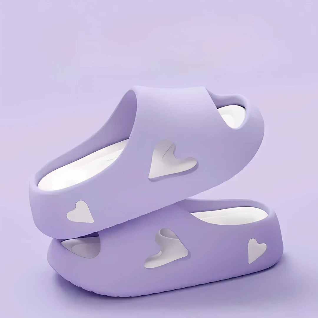 Amoura - Hollow Heart Design Cloud Flip Flops