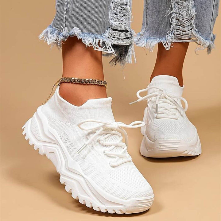 Celina - Lightweight Orthopedic Sneakers
