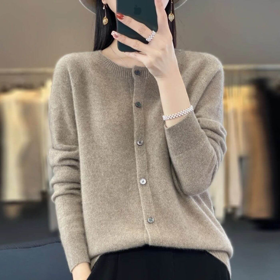 Colette - Elegant Knitted Sweater