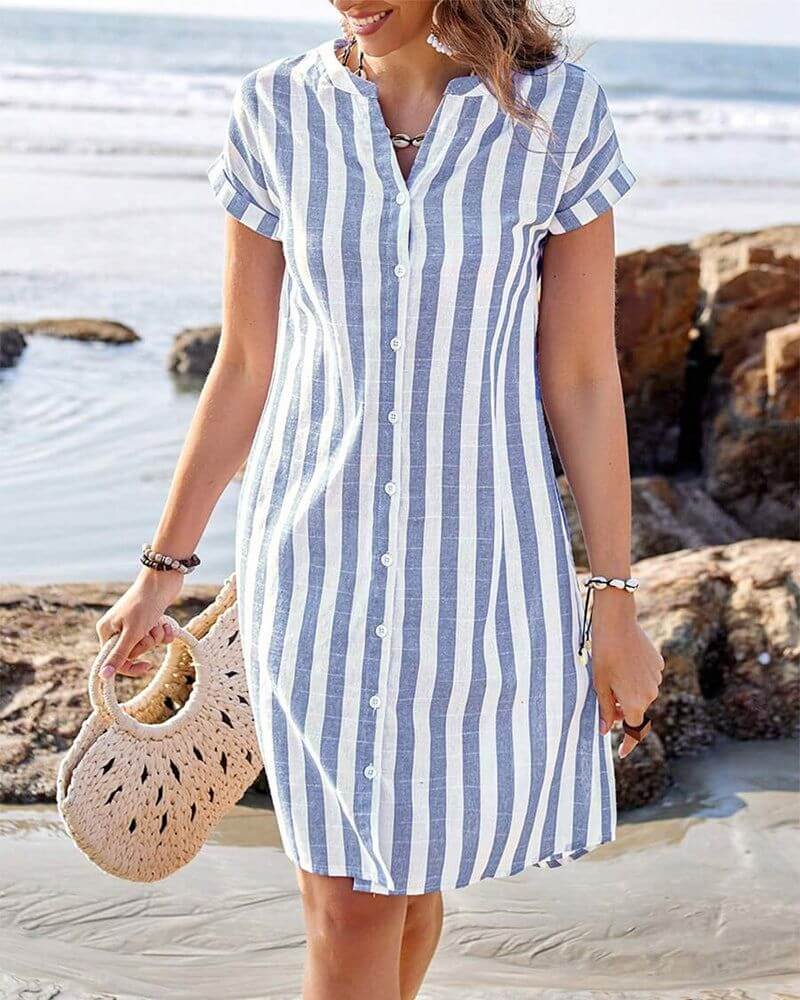 Grace – Elegant Striped Dress