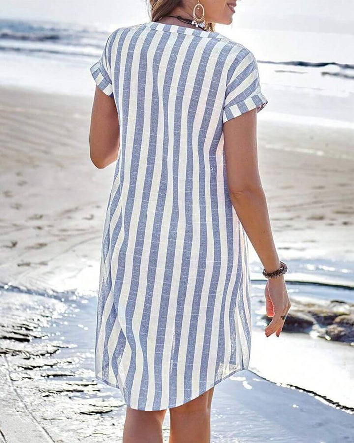 Grace – Elegant Striped Dress