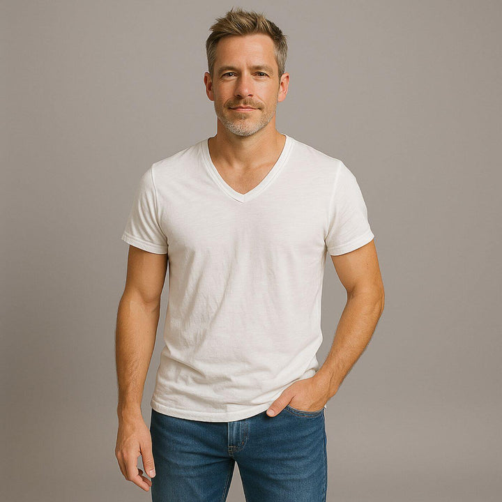 Jonathan - Lightweight and Breathable Summer T-shirt