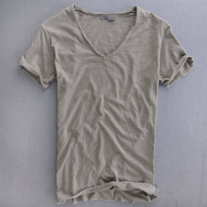 Jonathan - Lightweight and Breathable Summer T-shirt