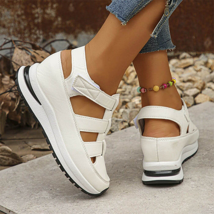 Kelsea - Closed Toe Orthopedic Sandals