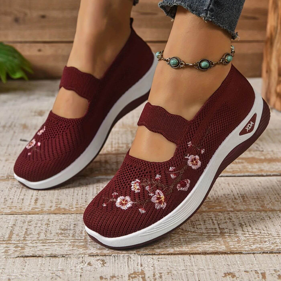 Lucy – Breathable Orthopedic Comfort Shoes