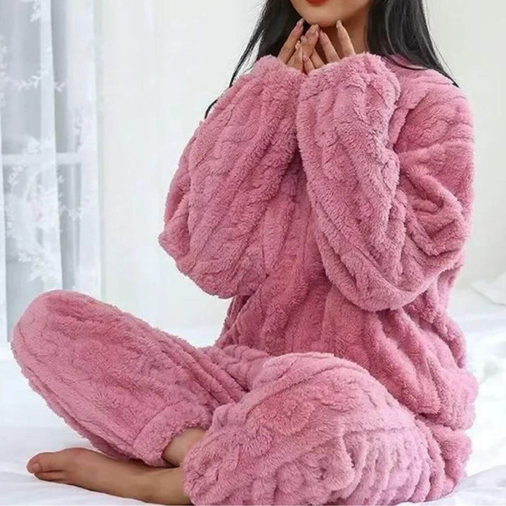 Maggie - Soft and Cozy Winter Pajama Set