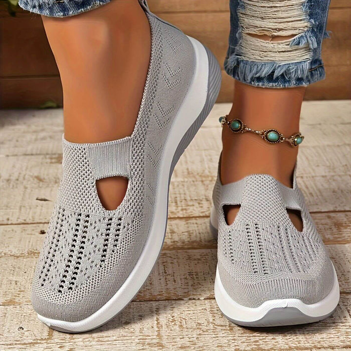 OrthoWalk – Breathable and Non-Slip Orthopedic Shoes