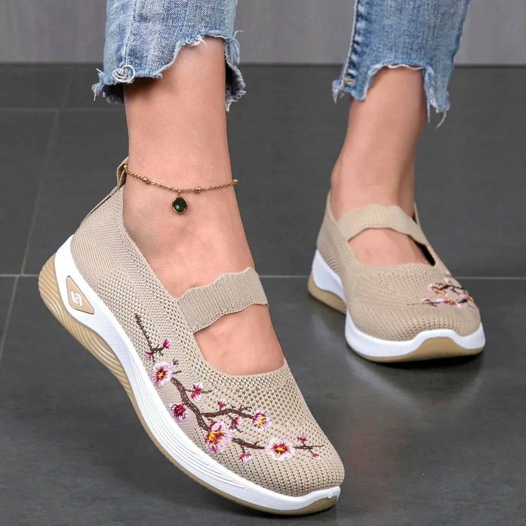 Paige – Non-slip Floral Orthopedic Shoes