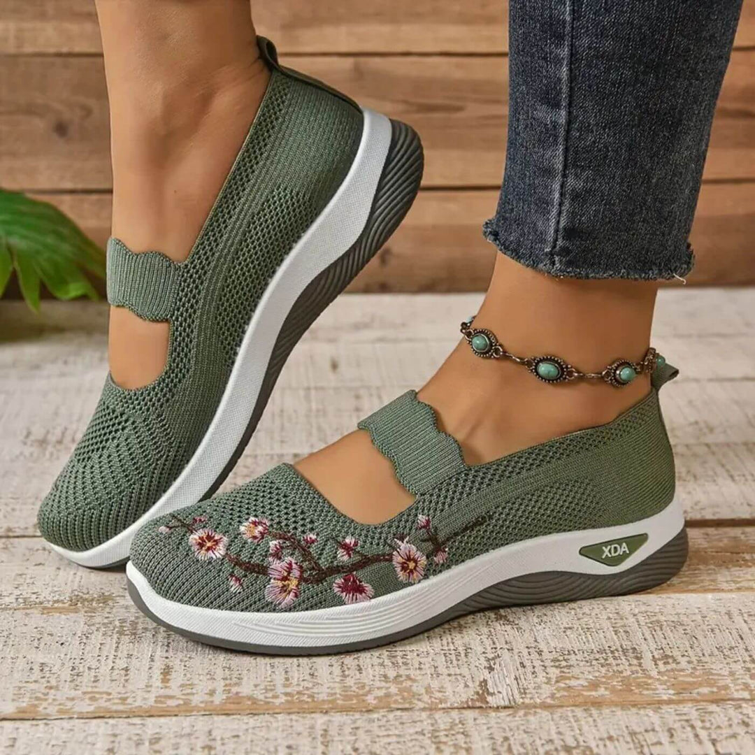 Paige – Non-slip Floral Orthopedic Shoes