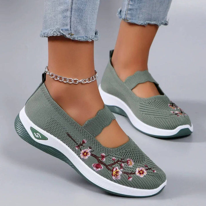 Paige – Non-slip Floral Orthopedic Shoes