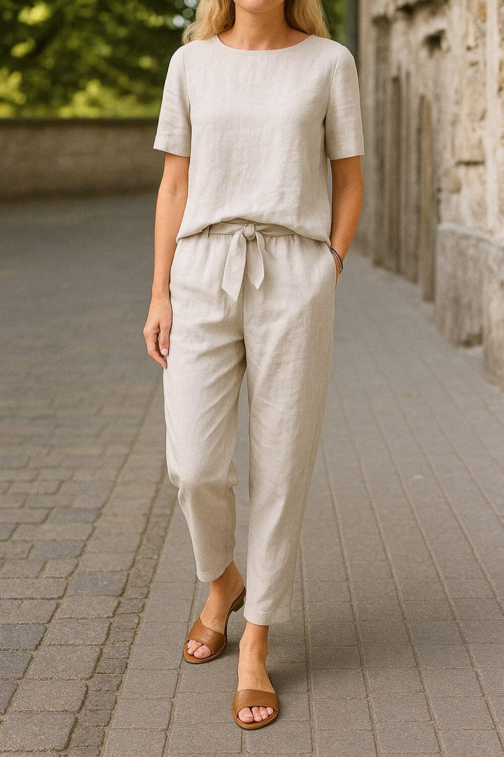 Reina - Comfortable Summer Blouse and Pants Set