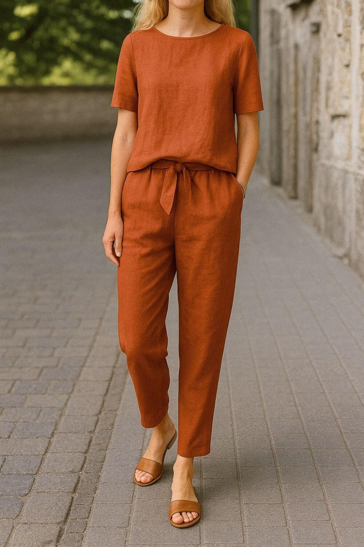 Reina - Comfortable Summer Blouse and Pants Set