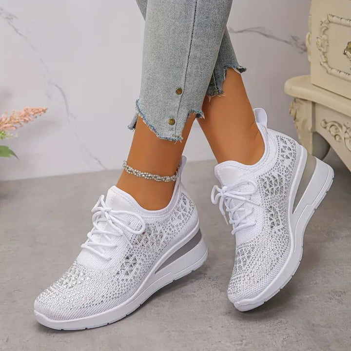 Yesenia – Ultra Comfort Orthopedic Sneakers